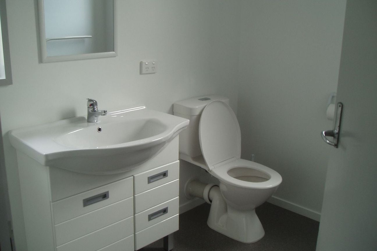 Spacious Family Home in North Dunedin - Vista 5