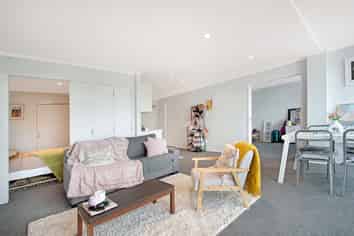 14E/30 Westward Ho, Glen Eden