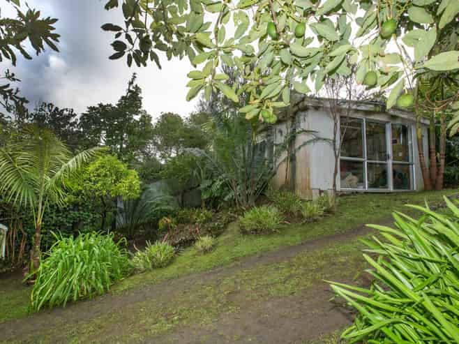 6573 Pouto Road, Pouto