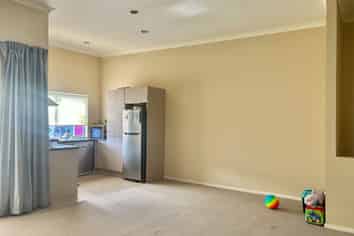 25 Fusion Road, Flat Bush