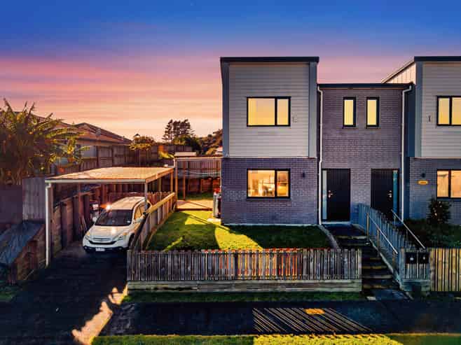 10 Crestview Rise, Papakura