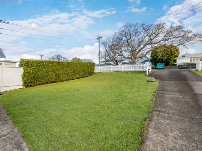 19 Athens Road, Onehunga