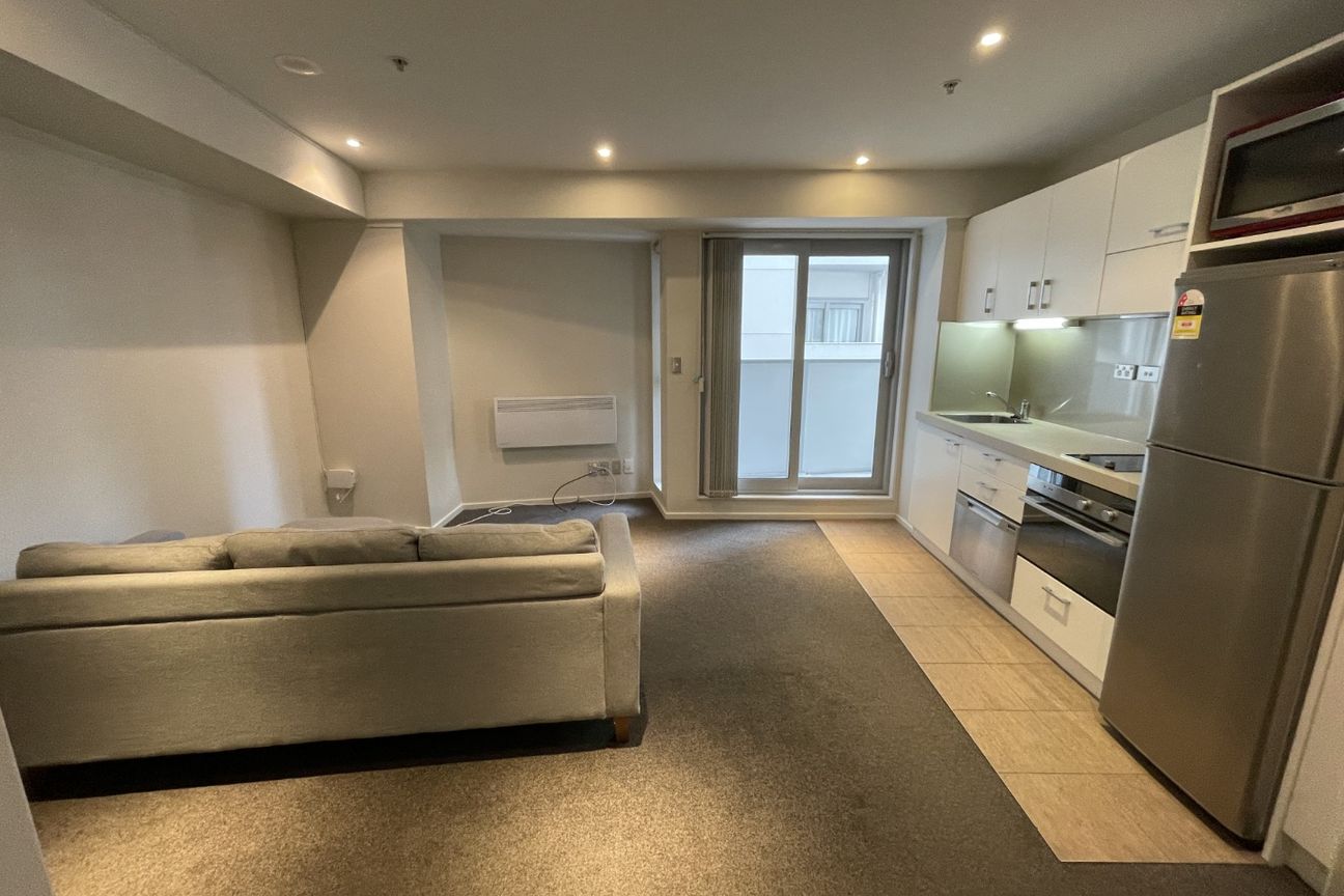 SOHO -Central City 1 Bedroom Apartment - Vista 3