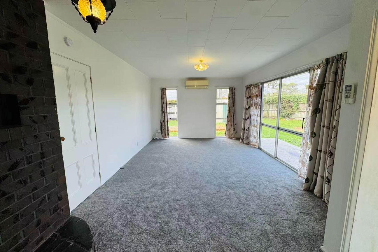 A LOVELY THREE BEDROOM UNIT - Aanzicht 4