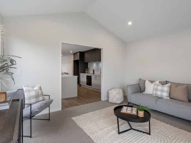 76 Te Whaiawa Crescent, West Melton