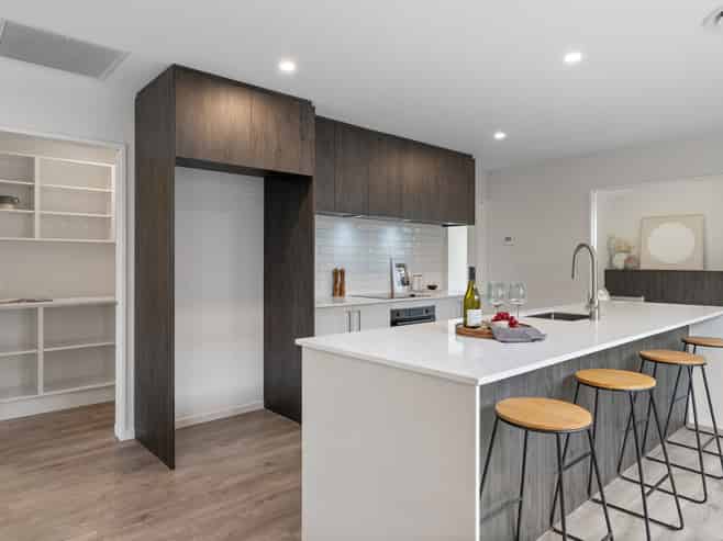 76 Te Whaiawa Crescent, West Melton