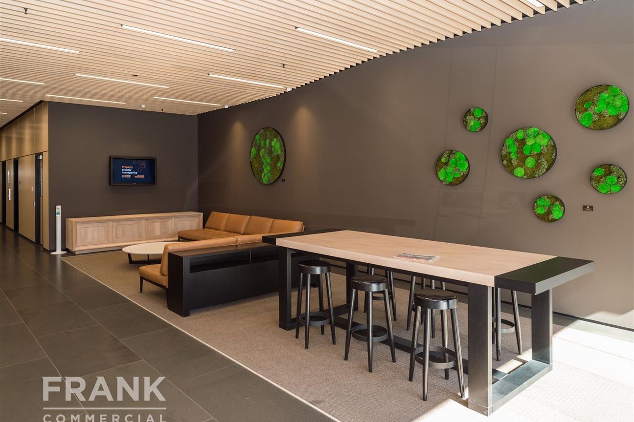 Premium CBD Office – Fully Fitted & Ready to Go - Aanzicht 2
