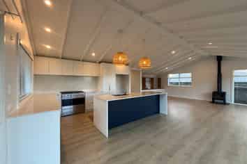 1 Hoskins Avenue, Hillsborough