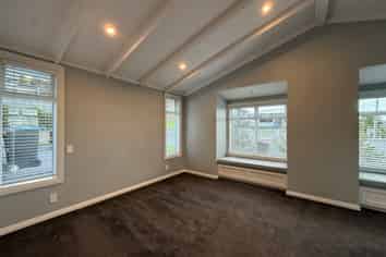 1 Hoskins Avenue, Hillsborough