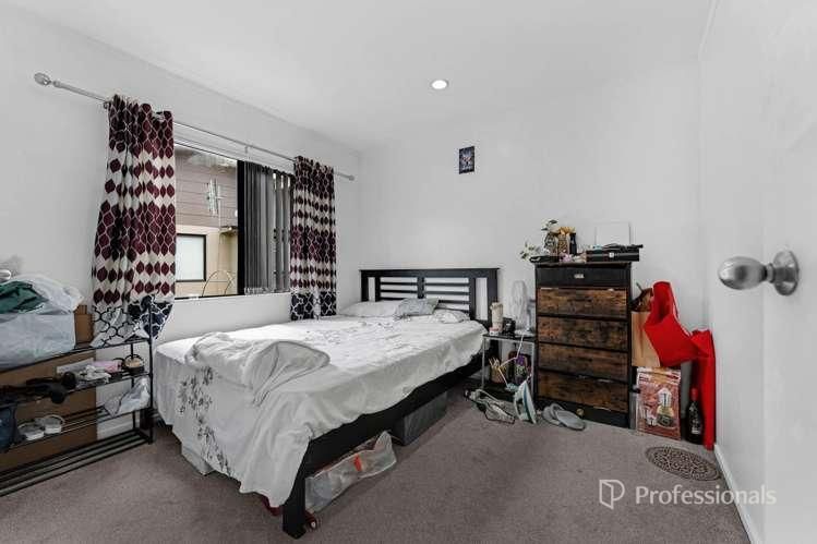 This property ticks every box for modern family living. - Bild 5