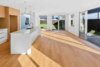 5 Storr Cl, Halswell