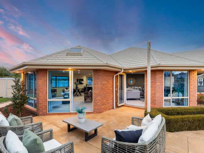 1 Becmead Drive, Harewood