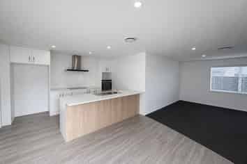 82 Westmoor Boulevard, Rolleston