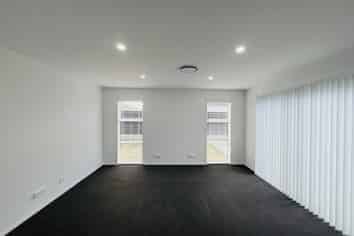 82 Westmoor Boulevard, Rolleston