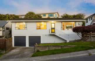 96 Pope Street, Camborne