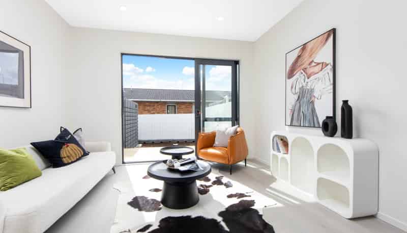 4/234 Te Atatu Road, Te Atatu South