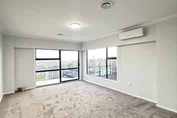 1/19 Glenveagh Drive, Mount Roskill