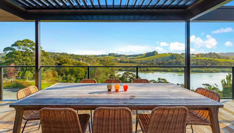8 Green Road, Matakana