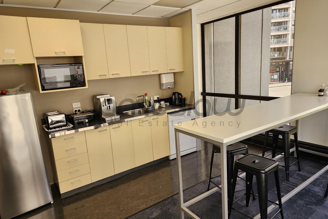Modern 276sqm Office on Symonds Street - Widok 6