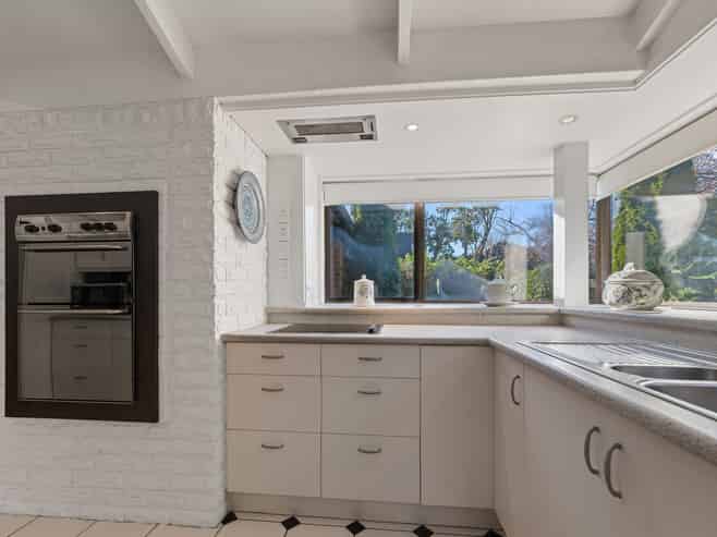 2/62 Murray Place, Merivale