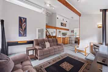 624 Whangaparaoa Road, Stanmore Bay