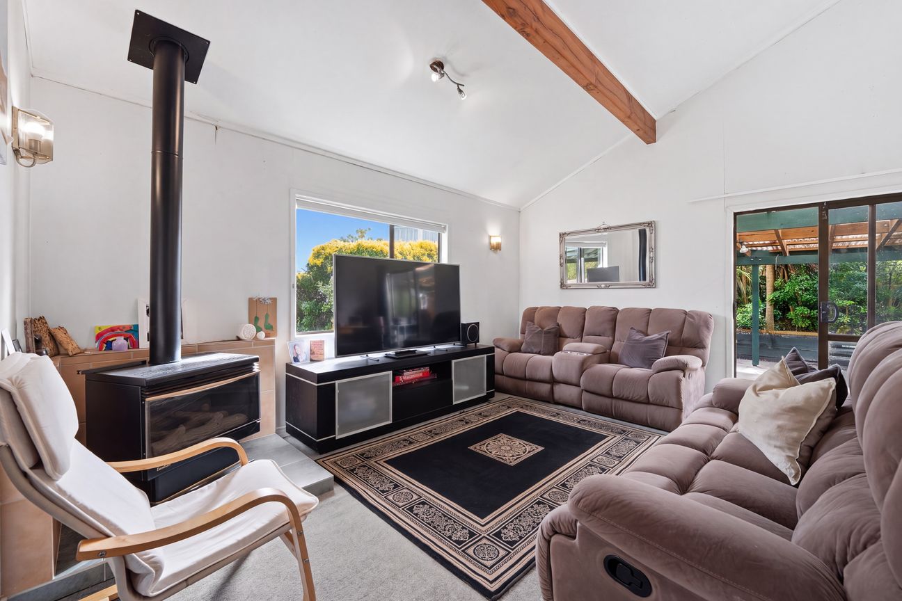 Prime Potential 979sqm: Renovate or Develop! - Fler