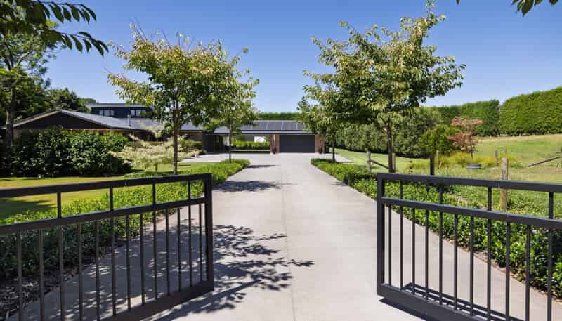 28 Melville Road, Omanawa