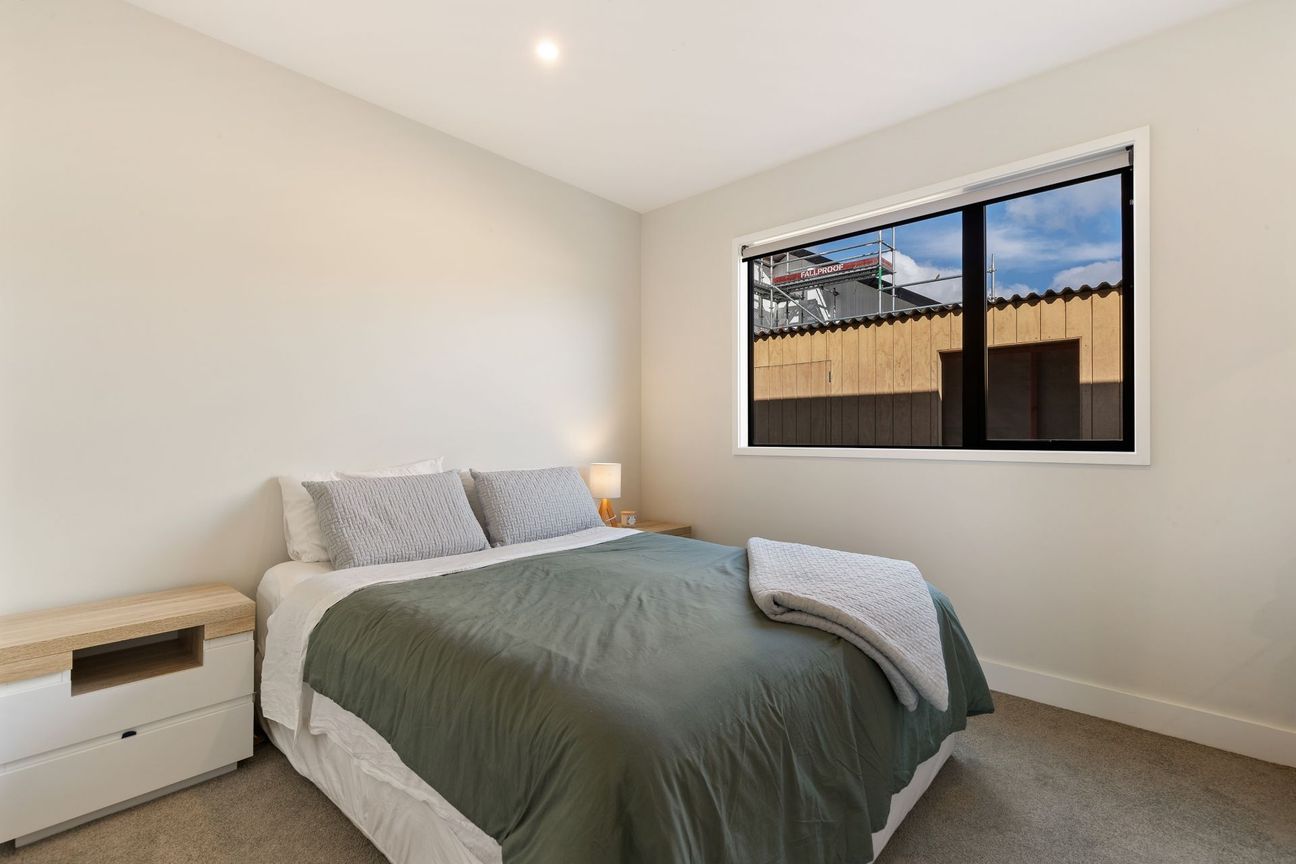 Easy living starts here - Vista 4