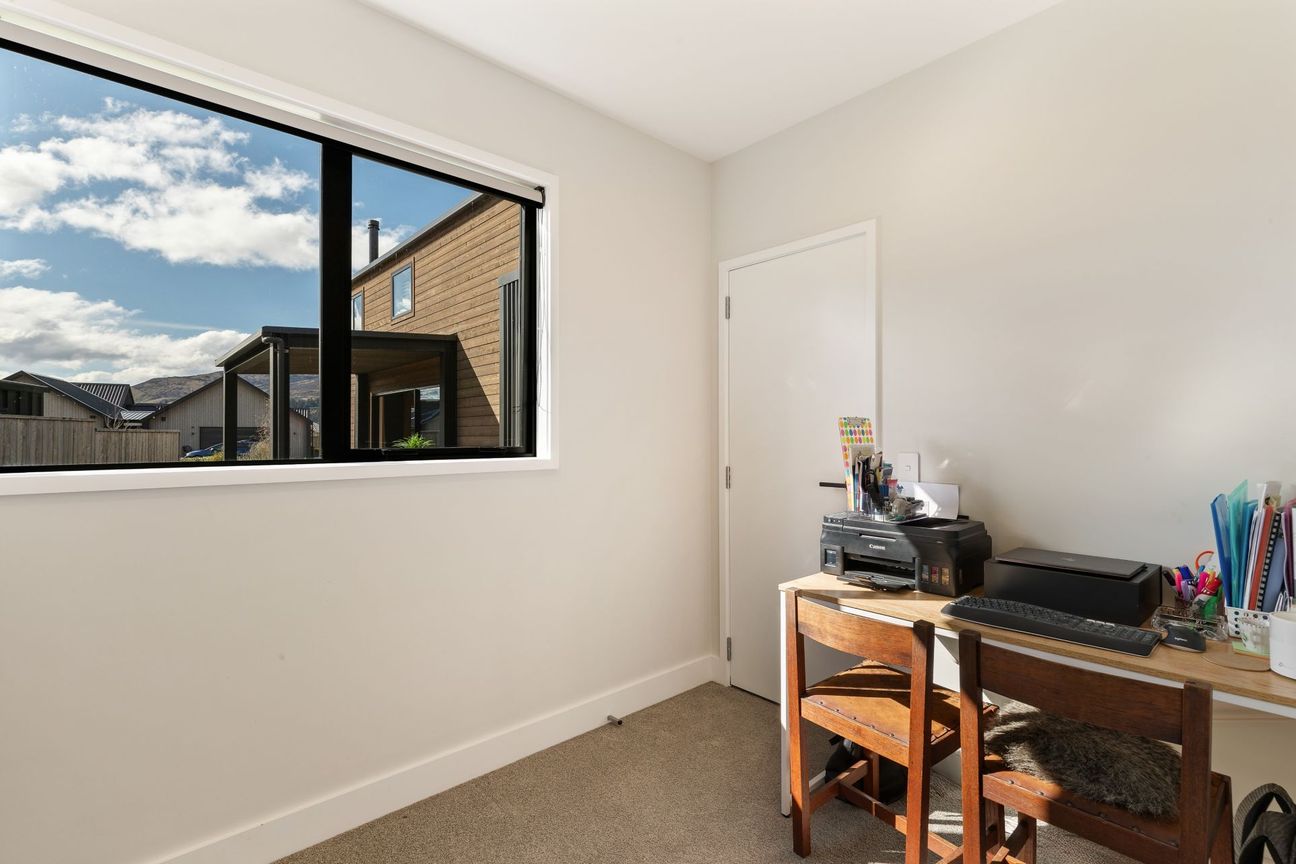 Easy living starts here - Vista 5