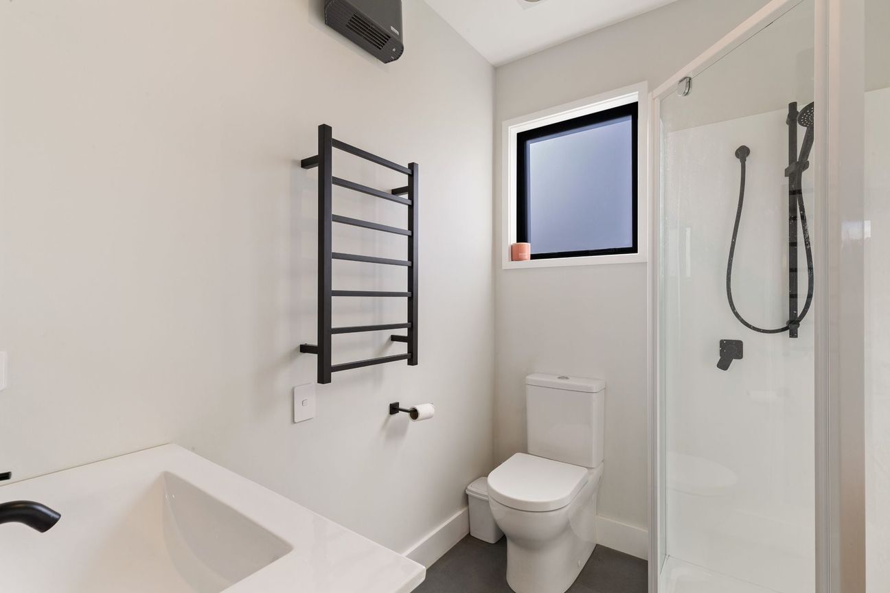 Easy living starts here - Vista 6