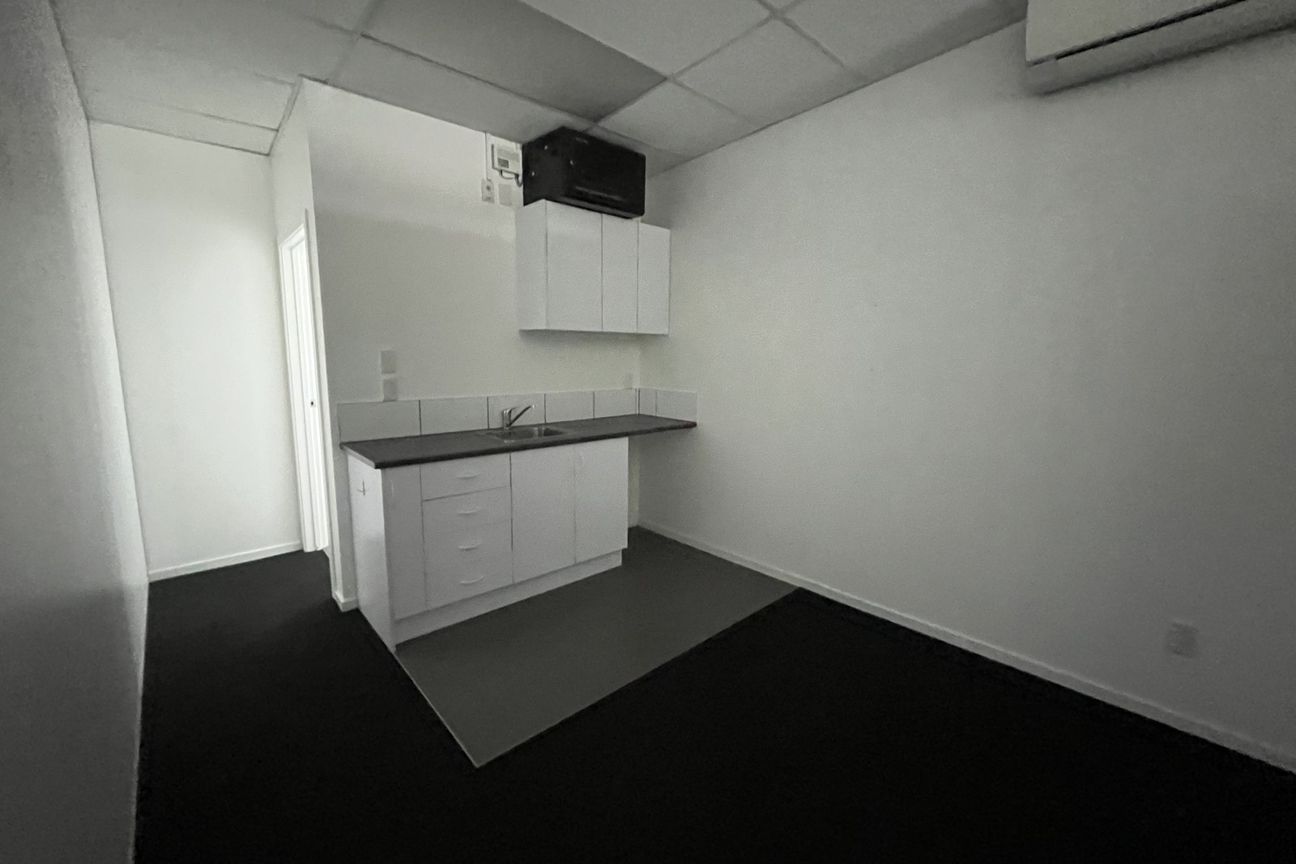 Well priced modern office in Addington - Aanzicht 6