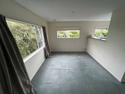 108b Messines Road, Karori