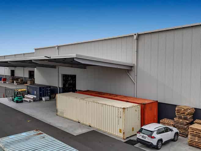 Quality high stud warehousing