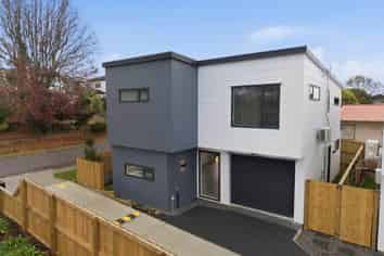 30A Rangitiki Crescent, Lynfield