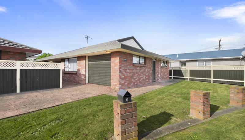 6 Hammond Street, Bulls