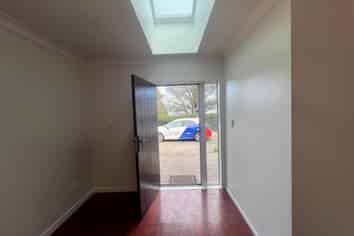 75A George Crescent, Buckland