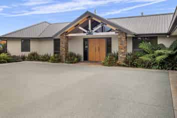 17 Company Road, Ashburton