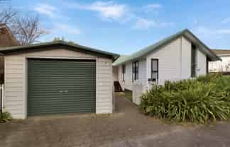 87 Percy Dyett Drive, Karori