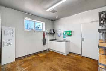 Food Grade Warehouse Plus central Onehunga
