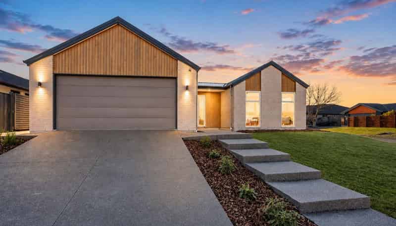 64 Tutaipatu Avenue, Pegasus
