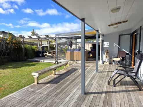 302 Matarangi Drive, Matarangi