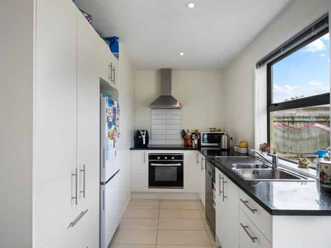 6 Adina Lane, Wiri