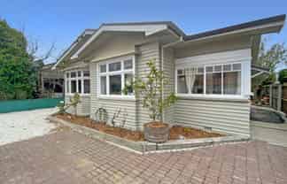 10 Strauss Pl, Somerfield