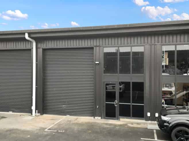 Warehouse with Office in Prime Te Rapa Location