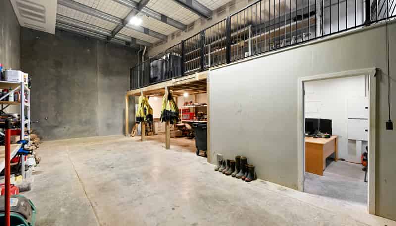 8/23 Bristol Place, Te Rapa