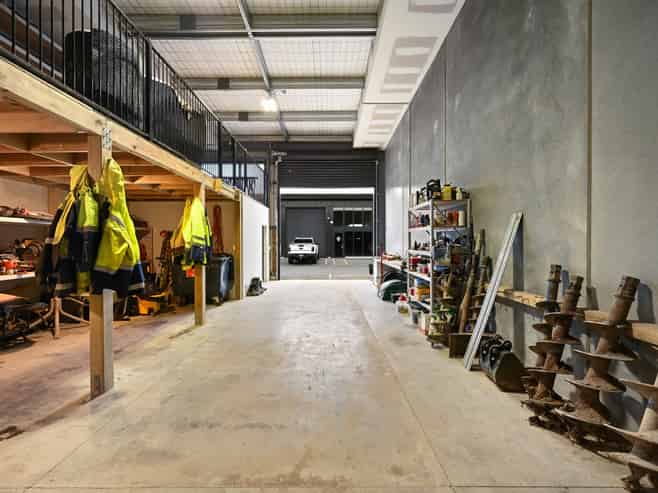Warehouse with Office in Prime Te Rapa Location