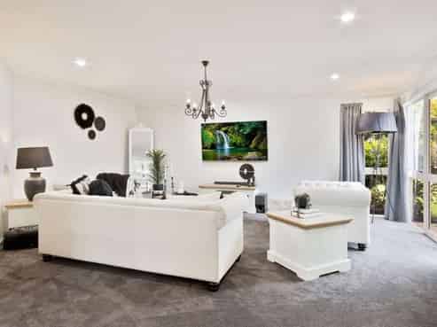 4 Longwood Place, Harrowfield