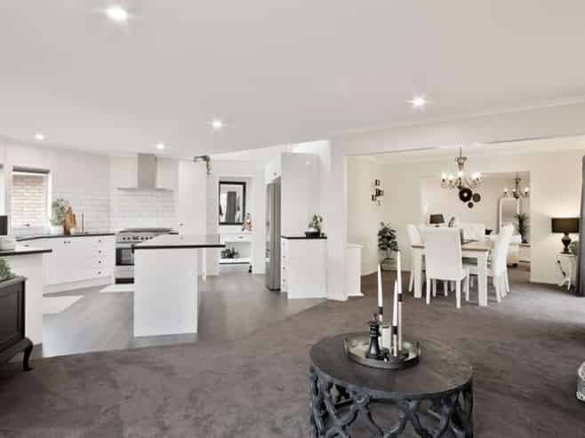 4 Longwood Place, Harrowfield