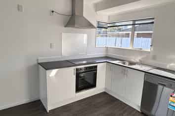 167A Cook Street, West End