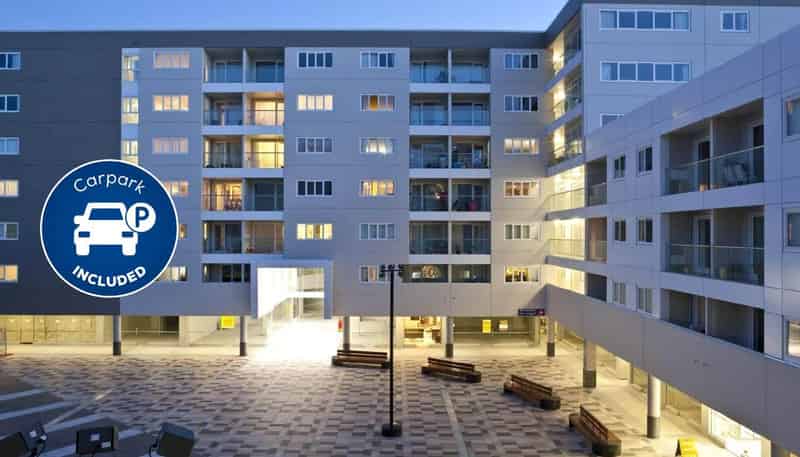 C714/176 Broadway, Newmarket